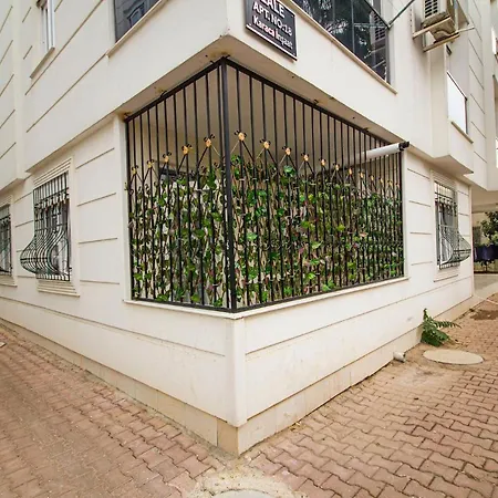 Lale Apartment * Antalya