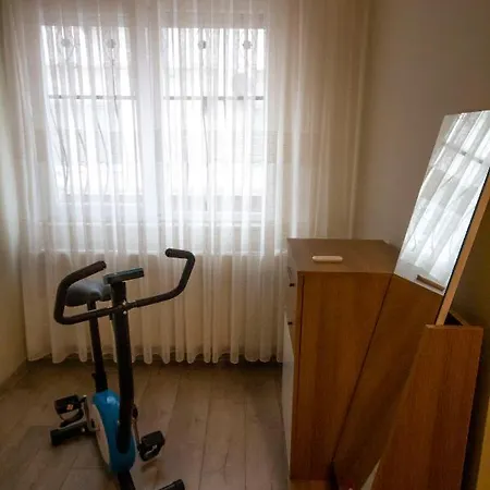 Lägenhet Lale Apartment